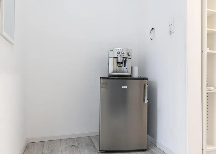 Διαμέρισμα Cozy 1br By Danube & Millennium Tower Long Βιέννη